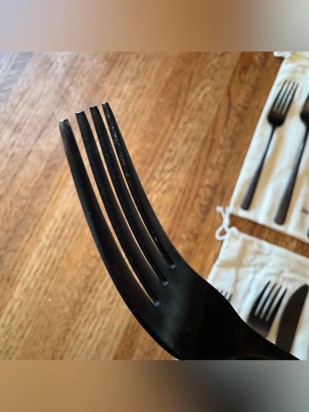 JazzUpCo Matte Black Minimalist Flatware Cutlery Set - 22 Pieces, Service for 4+
